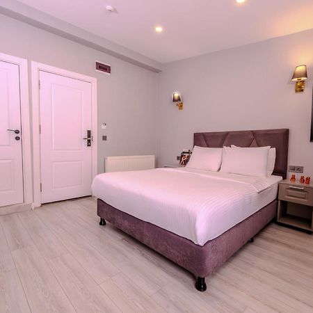 Rubby Hotel Kadikoey อิสตันบูล ภายนอก รูปภาพ